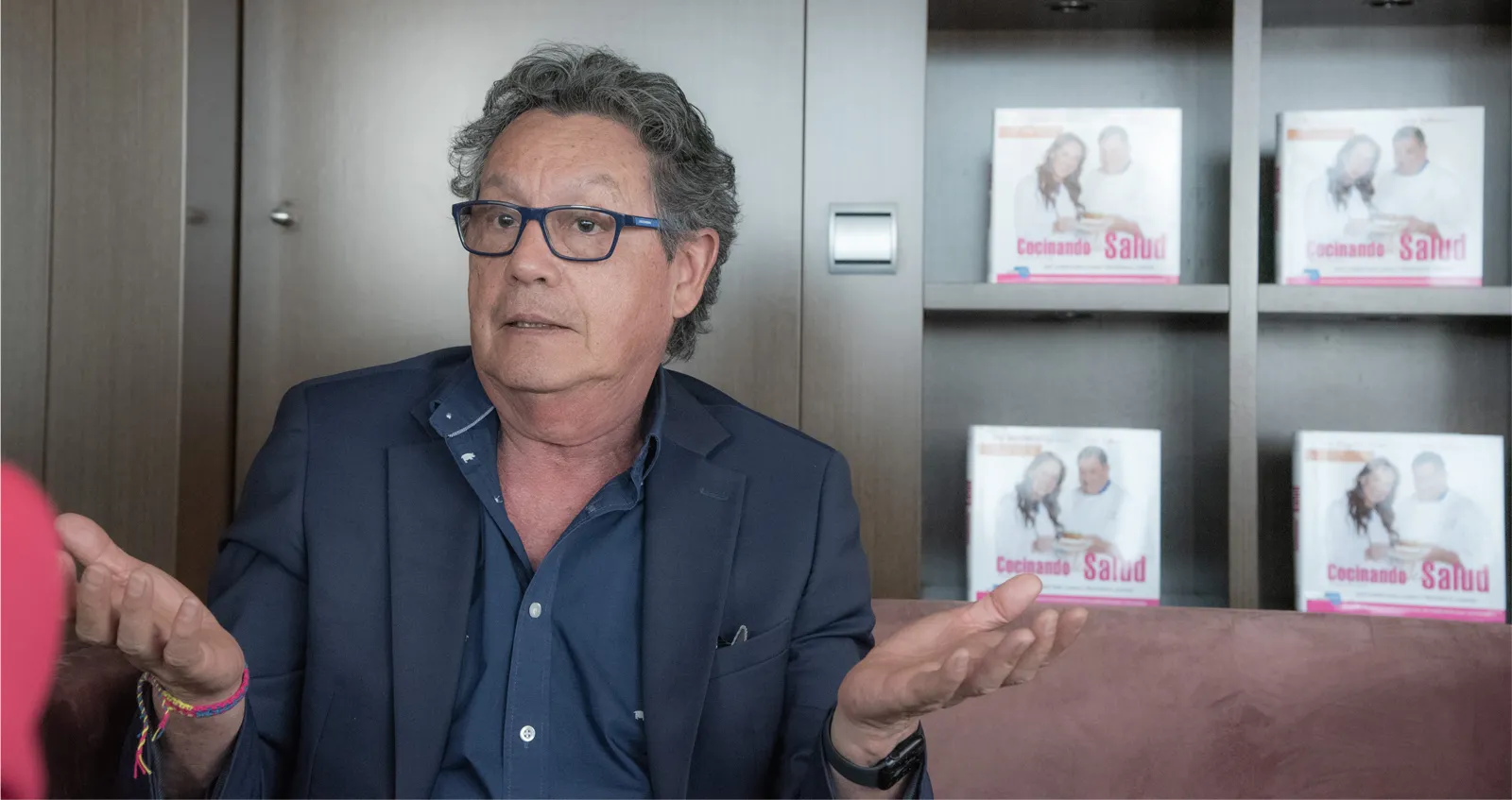 Dr. Álvaro Martínez